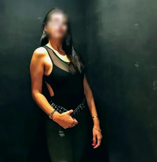 Denise, 26