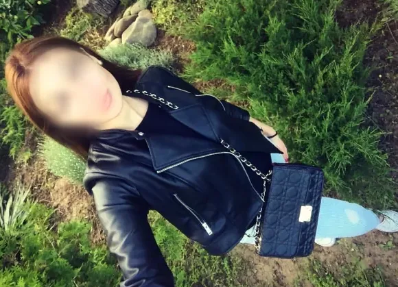 Emma, 31