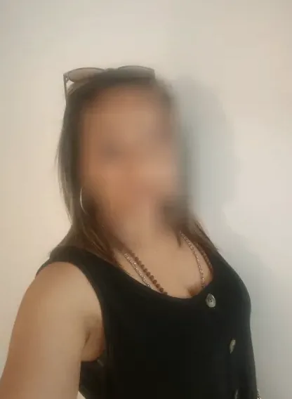 Jasmin, 38