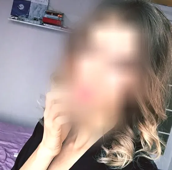 Maja, 32